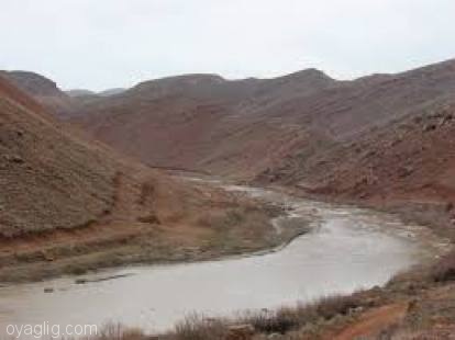 لای روبی رودخانه آجی چای با اعتبار ۱۱ میلیاردی و اجرای برنامه های تعادل بخشی آب های زیرزمینی در جهت احیای دریاچه ارومیه