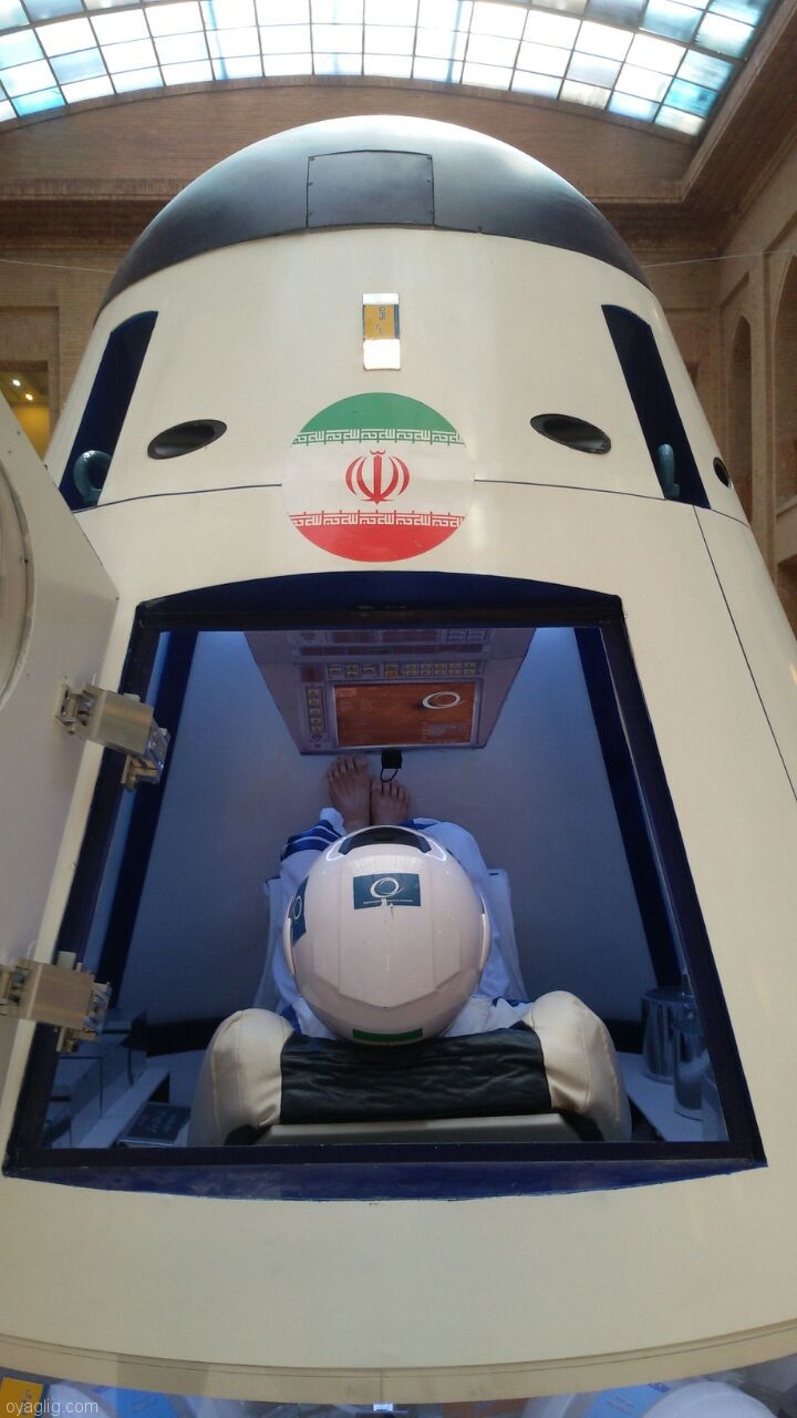عکس/رونمایی از نخستین فضاپیمای سرنشین دار ایرانی