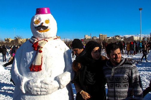 تصاویر/ جشنواره آدم برفی در اردبیل