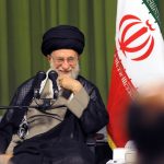 لزوم پیگیری و برخورد قاطع دولت با حقوقهای نجومی لزوم پیگیری و برخورد قاطع دولت با حقوقهای نجومی