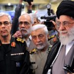 باید علاوه بر توان دفاعی توان تهاجمی را نیز افزایش دهیم/غیر از سلاح شیمیایی و هستهای، محدودیت دیگری نداریم باید علاوه بر توان دفاعی توان تهاجمی را نیز افزایش دهیم/غیر از سلاح شیمیایی و هستهای، محدودیت دیگری نداریم