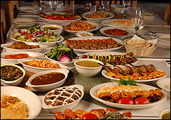 چرا رستوران‌های تبریز از قطار گردشگری غذایی جهان جا مانده‌اند؟