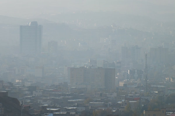 آلودگی هوای تبریز تشدید شد / خودروها از تردد غیر ضروری اجتناب کنند