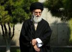 عدهای سوداگر به جان جنگلها و منابع کشور میافتند عدهای سوداگر به جان جنگلها و منابع کشور میافتند