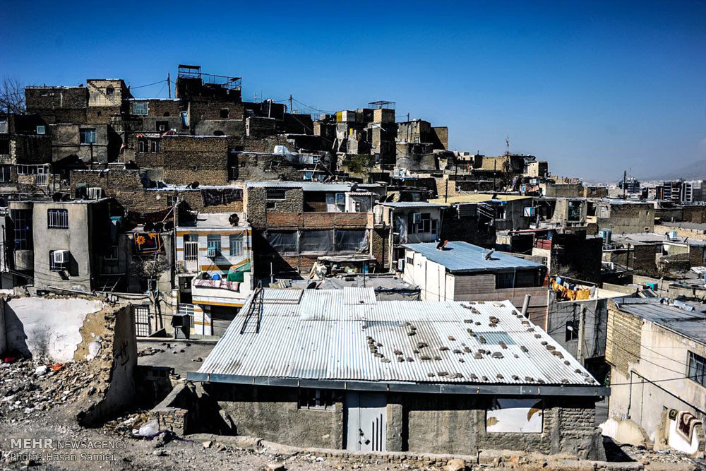 جابجایی سه هزار خانوار سکونتگاه‌های غیررسمی در تبریز
