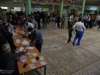 شکوه حضور شبانه مردم ارومیه در پای صندوق های رای