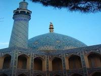 نصب مناره مسجد نرجس خاتون ارومیه