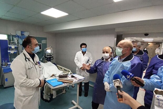 تقدیر ١۵٠٠ پرستار از حضور رئیس مجلس در بیمارستان امام خمینی