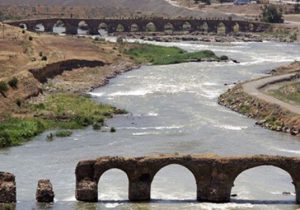 پل‌های تاریخی آذربایجان‌شرقی میانبری به گذشته