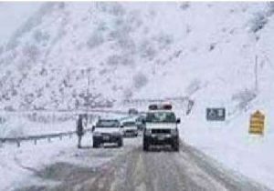 ۱۵ روستای آذربایجان شرقی همچنان در محاصره برف است