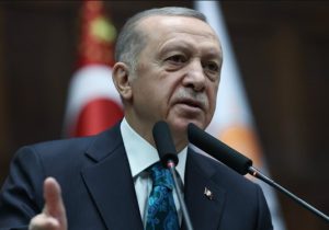 تروریست مهاجم به خانه ترکیه را دستگیر کنید