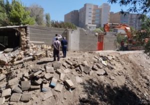 حریم بستر مهرانه‌رود از ورودی جاده تهران آزادسازی می‌شود/ ۱۴ ویلا تخریب شد